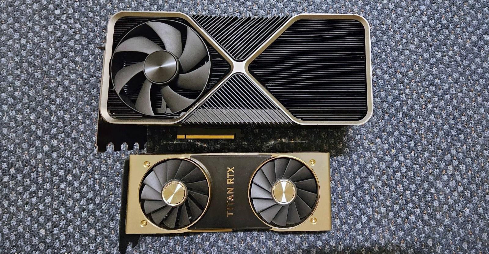 RTX5090/5080显卡肩并肩走来！测试功耗高达600W